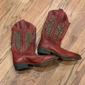 Frye Billy Hammered Stud Boots, Size 7.5